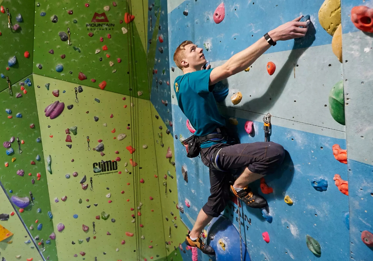 img Climbing Walls