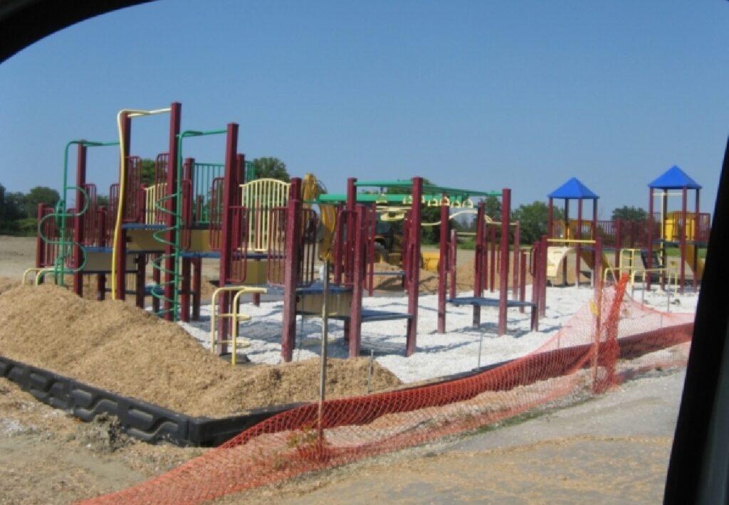 img project PARCS Lakeshore Discovery School Playground Ayr Cambridge Kitchener 01